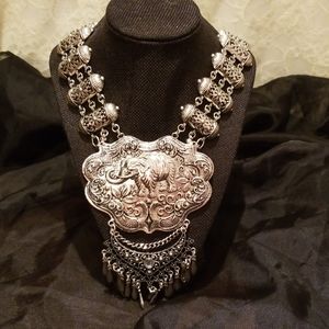 Statement necklace
